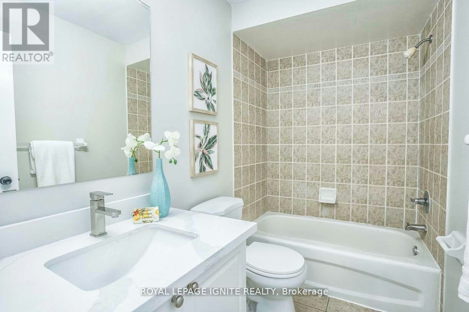 172 Kirkland Place, Whitby, ON, L1P 1X2 - 14