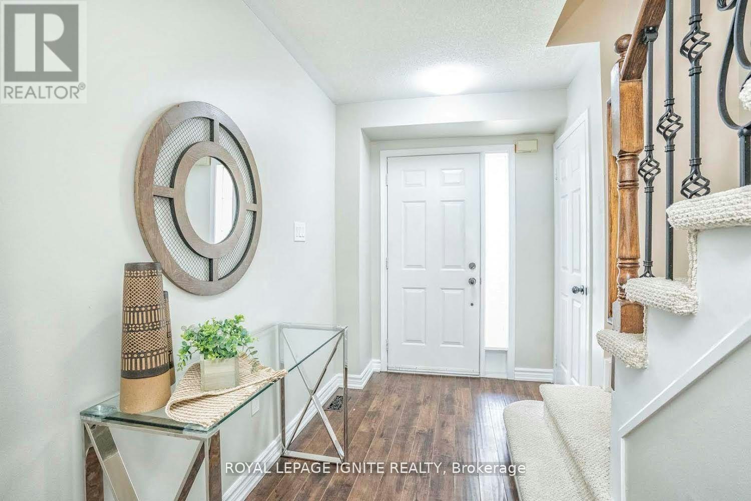 172 Kirkland Place, Whitby, ON, L1P 1X2 - 2
