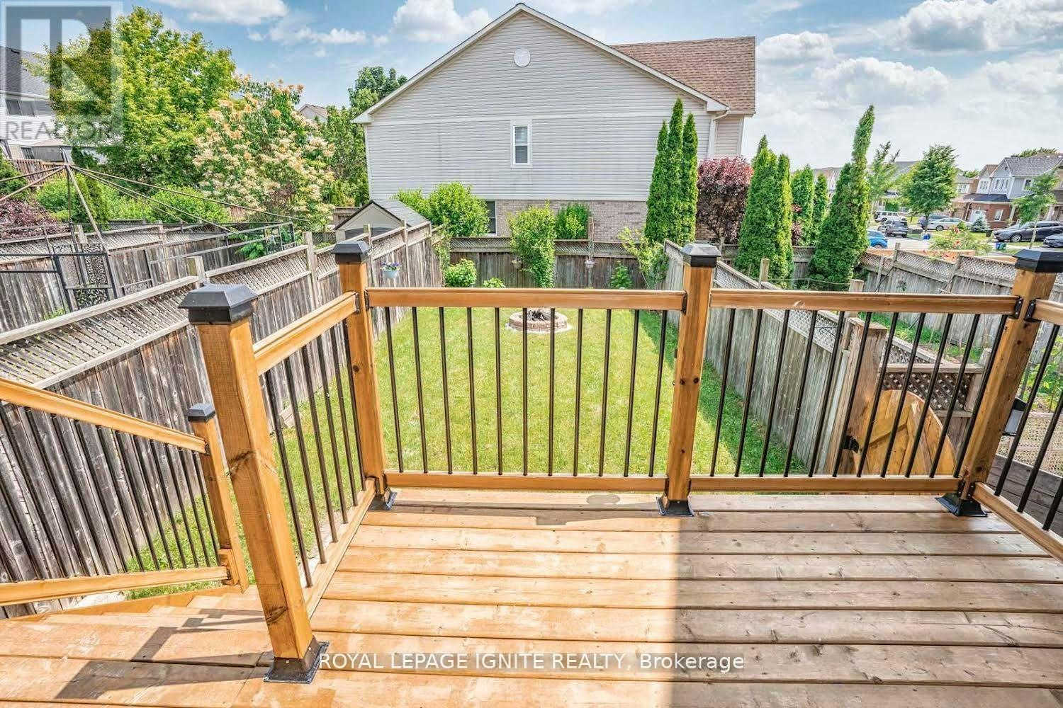 172 Kirkland Place, Whitby, ON, L1P 1X2 - 15
