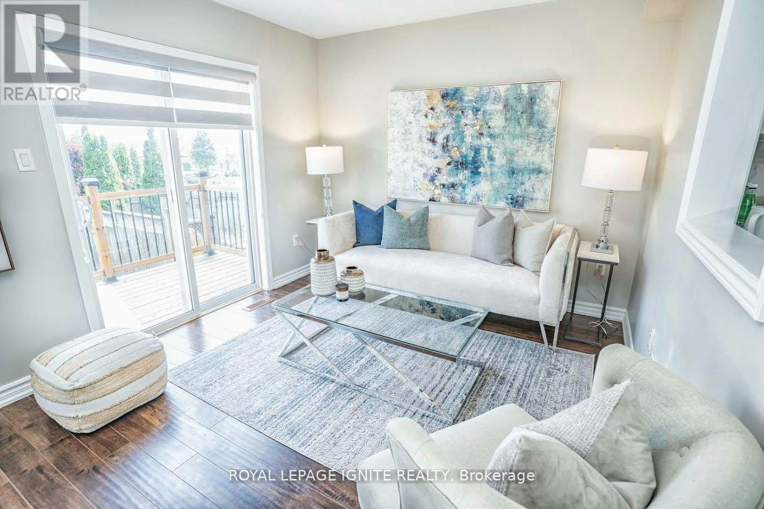 172 Kirkland Place, Whitby, ON, L1P 1X2 - 4