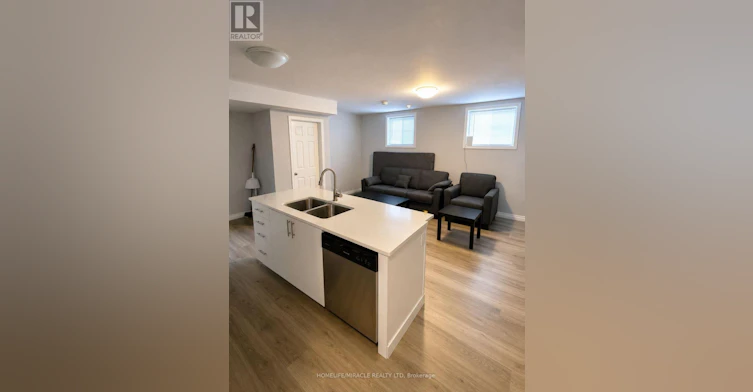 9-252 Penetanguishene Road, Oro-Medonte, ON, L4M 7C2 - 5