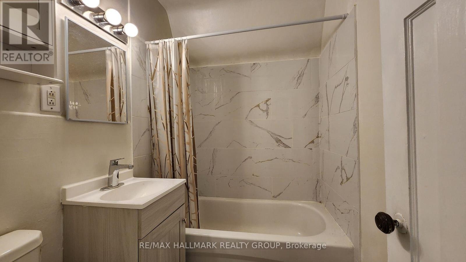 3-122 Fourth Avenue, Ottawa, ON, K1S 2L4 - 9