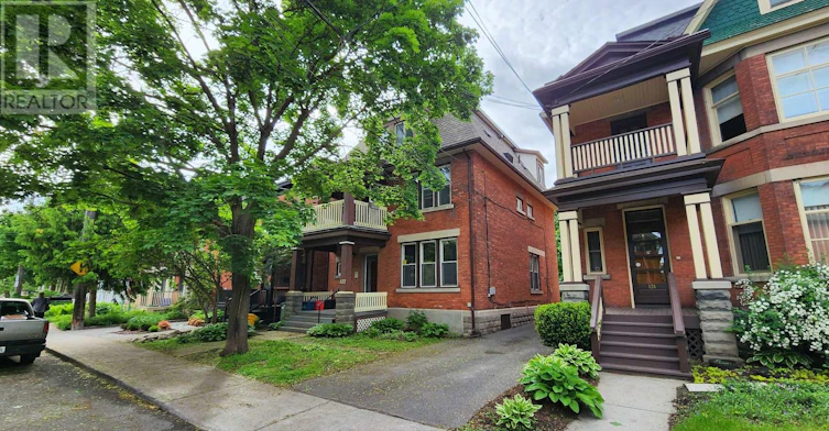 3-122 Fourth Avenue, Ottawa, ON, K1S 2L4