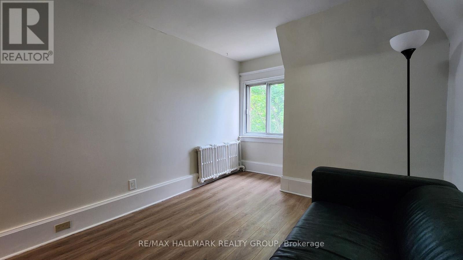 3-122 Fourth Avenue, Ottawa, ON, K1S 2L4 - 5
