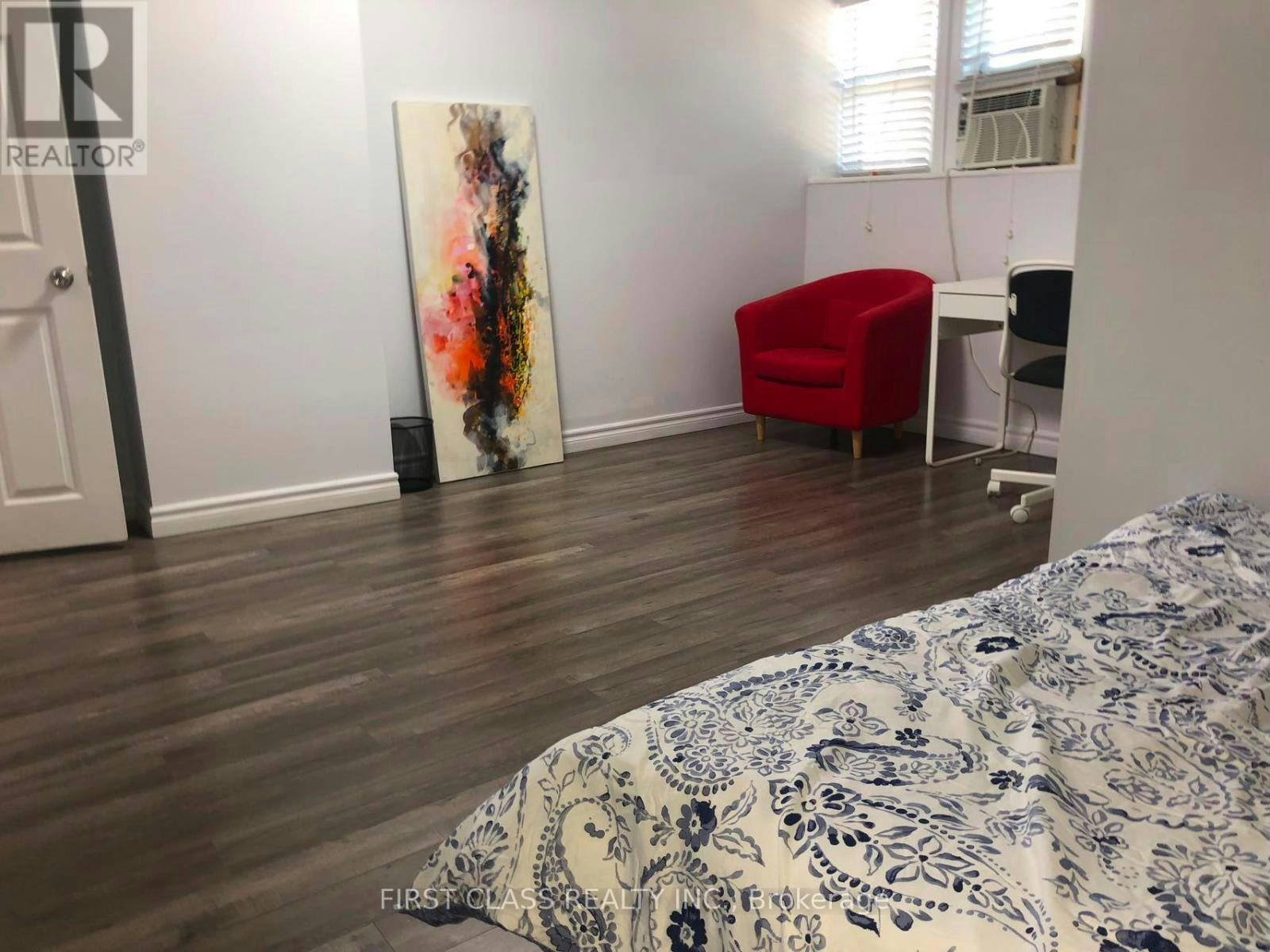 3RD FLOOR-524 Bathurst Street, Toronto, ON, M5S 2P9 - 6
