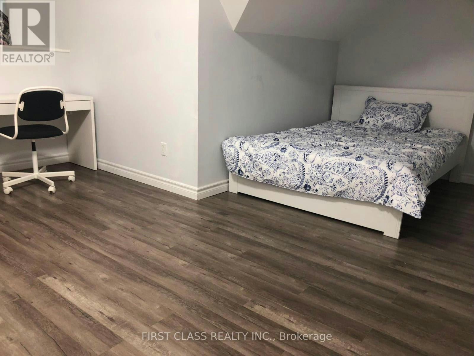 3RD FLOOR-524 Bathurst Street, Toronto, ON, M5S 2P9 - 5