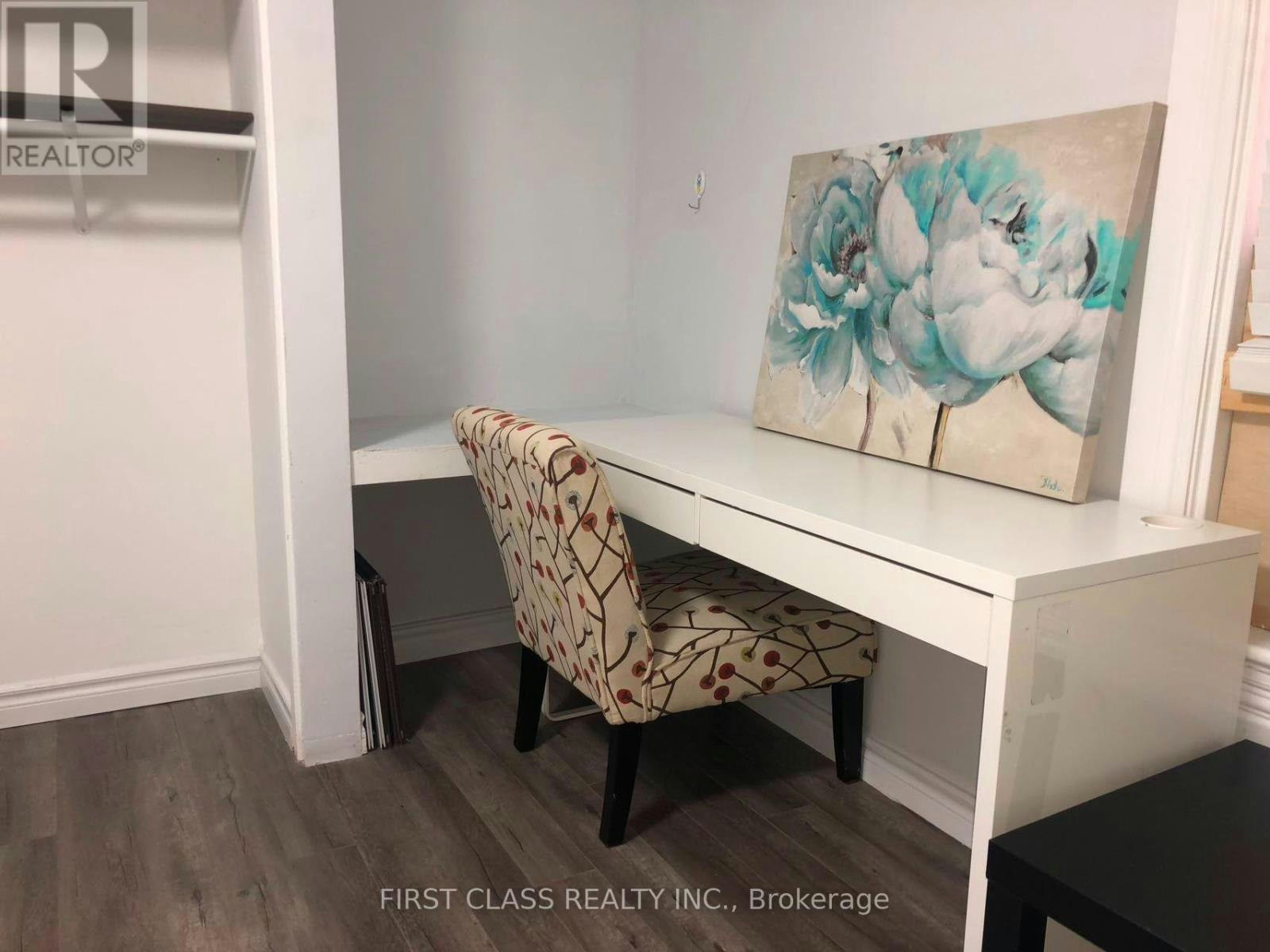 3RD FLOOR-524 Bathurst Street, Toronto, ON, M5S 2P9 - 2