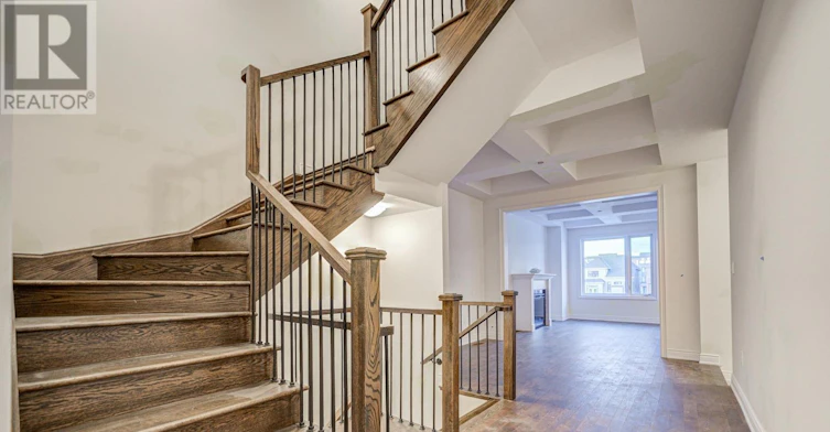 3111 Perkins Way, Oakville, ON, L6H 7G1 - 4