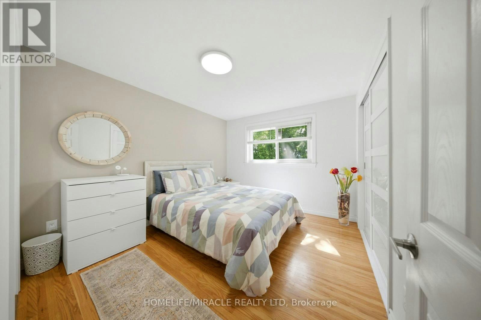 1612 Wavell Crescent, Mississauga, ON, L4X 1X1 - 13