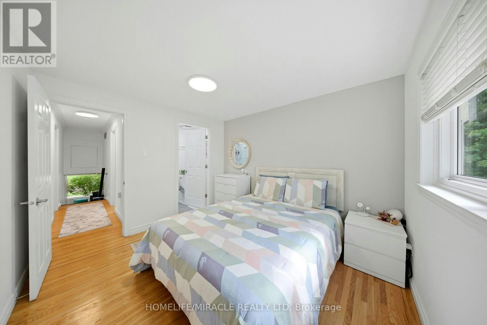 1612 Wavell Crescent, Mississauga, ON, L4X 1X1 - 14