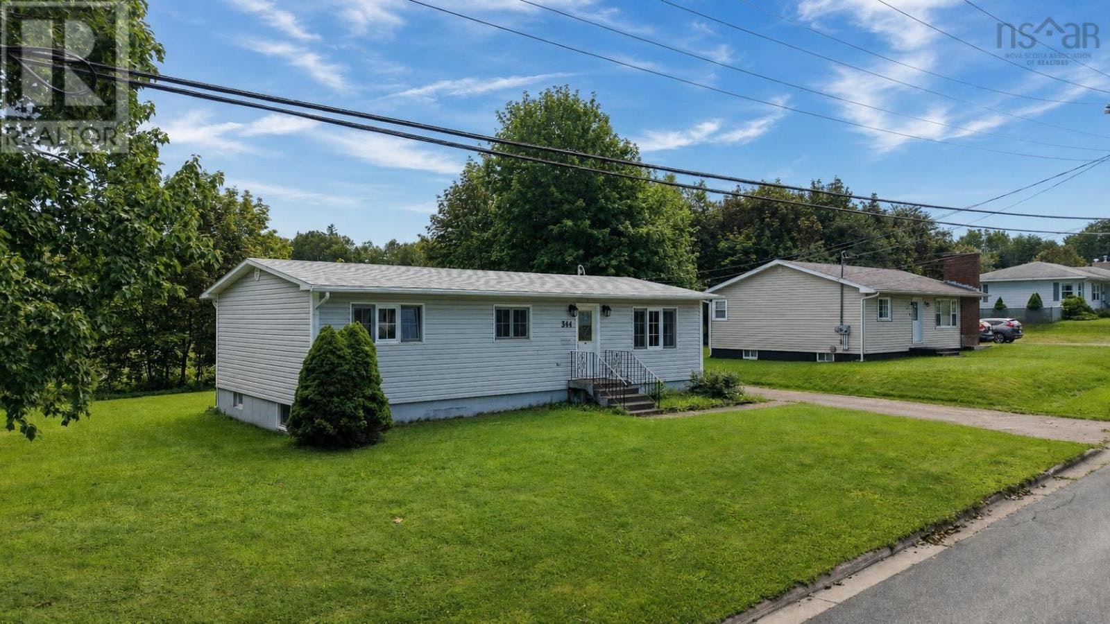 344 Newlands Avenue, Sydney, NS, B1S 1Z4