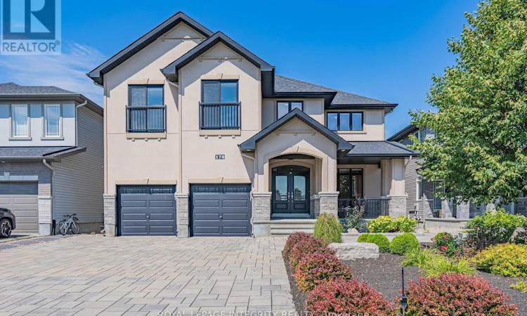 176 Escarpment Crescent