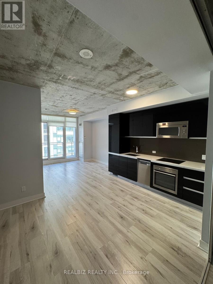 429-20 Minowan Miikan Lane, Toronto, ON, M6J 0E5 - 4