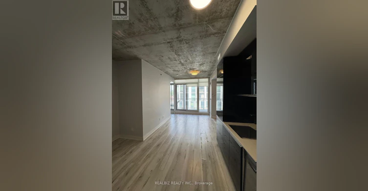 429-20 Minowan Miikan Lane, Toronto, ON, M6J 0E5 - 3