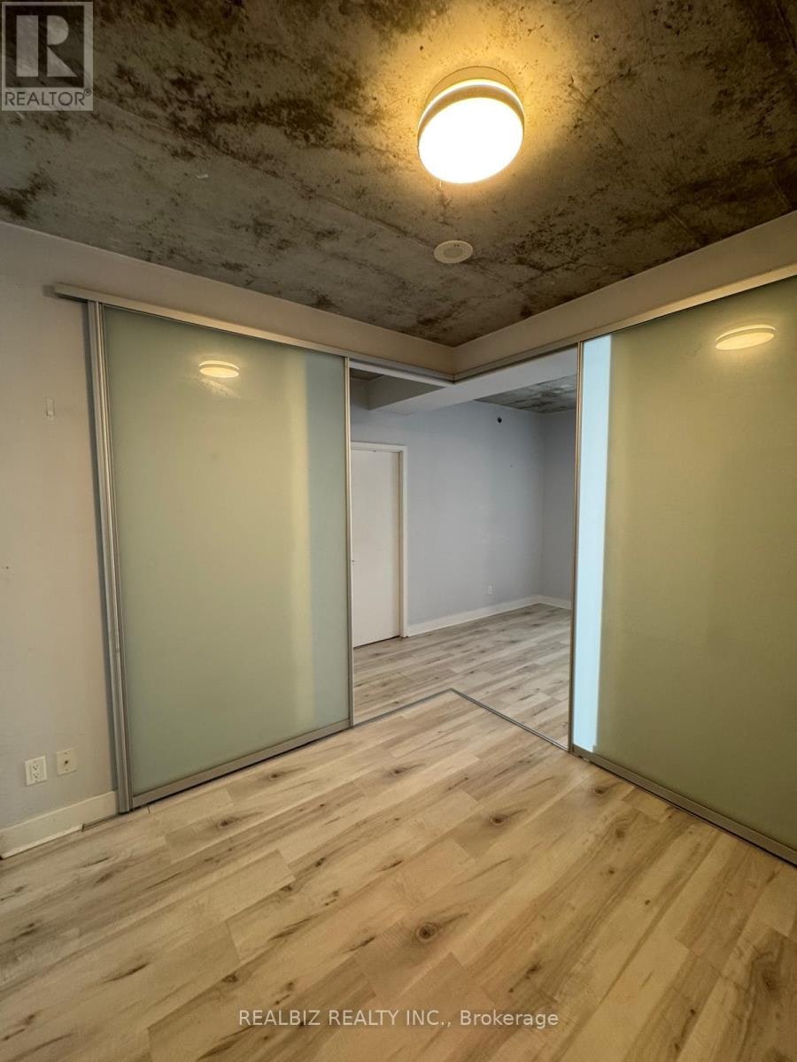 429-20 Minowan Miikan Lane, Toronto, ON, M6J 0E5 - 8