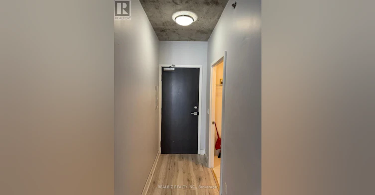 429-20 Minowan Miikan Lane, Toronto, ON, M6J 0E5 - 5