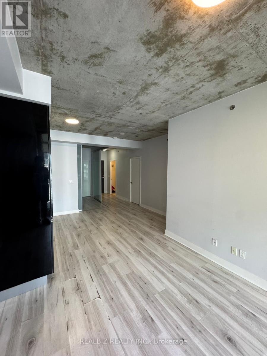 429-20 Minowan Miikan Lane, Toronto, ON, M6J 0E5 - 2