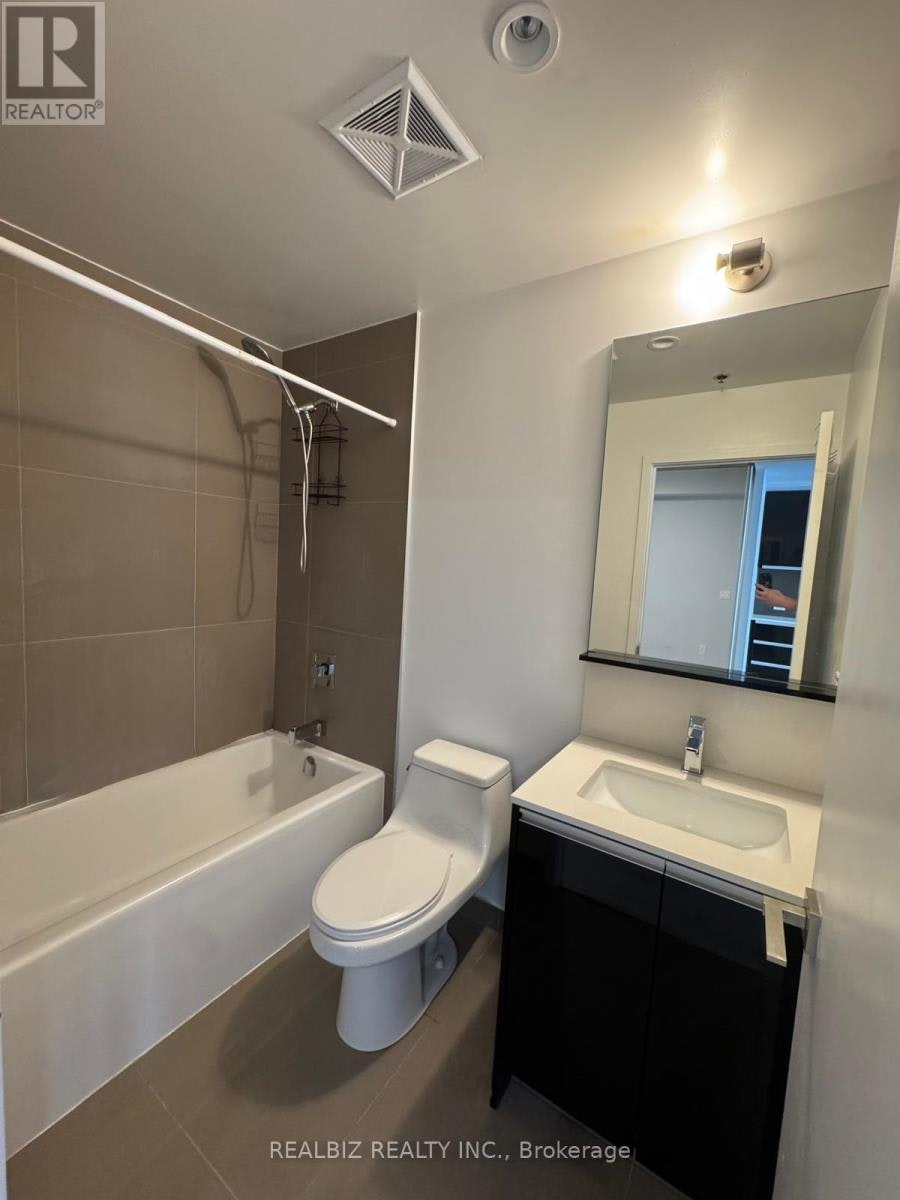 429-20 Minowan Miikan Lane, Toronto, ON, M6J 0E5 - 7