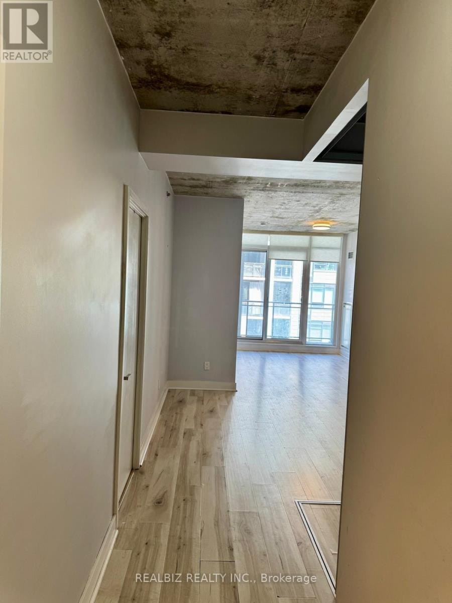 429-20 Minowan Miikan Lane, Toronto, ON, M6J 0E5