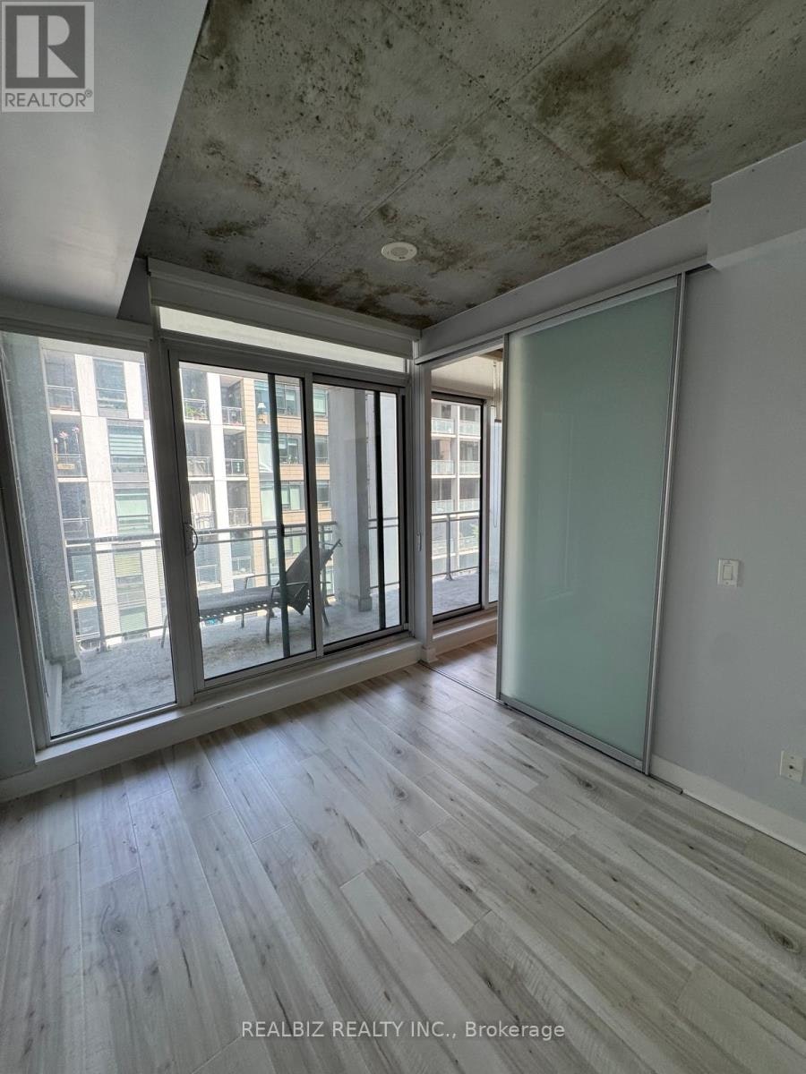 429-20 Minowan Miikan Lane, Toronto, ON, M6J 0E5 - 10