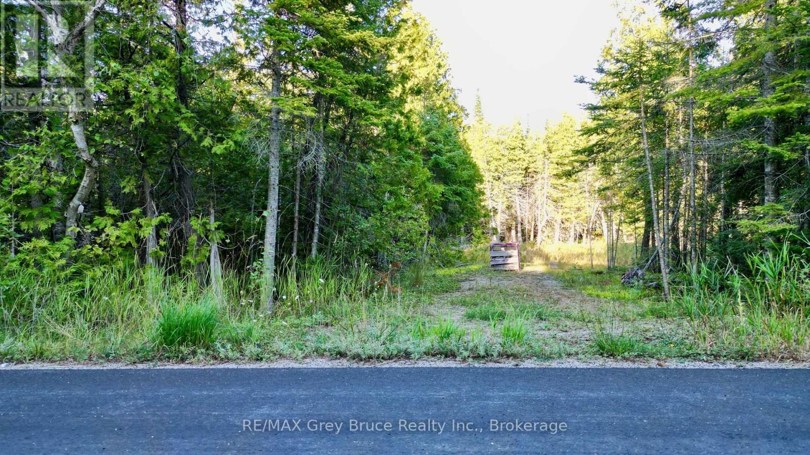 8 Devils Glen, Northern Bruce Peninsula, ON, N0H 1X0