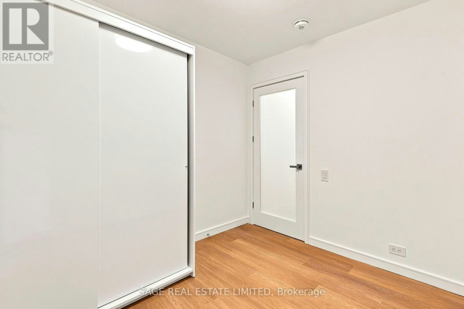 LOWER-106 Boon Avenue, Toronto, ON, M6E 3Z5 - 16