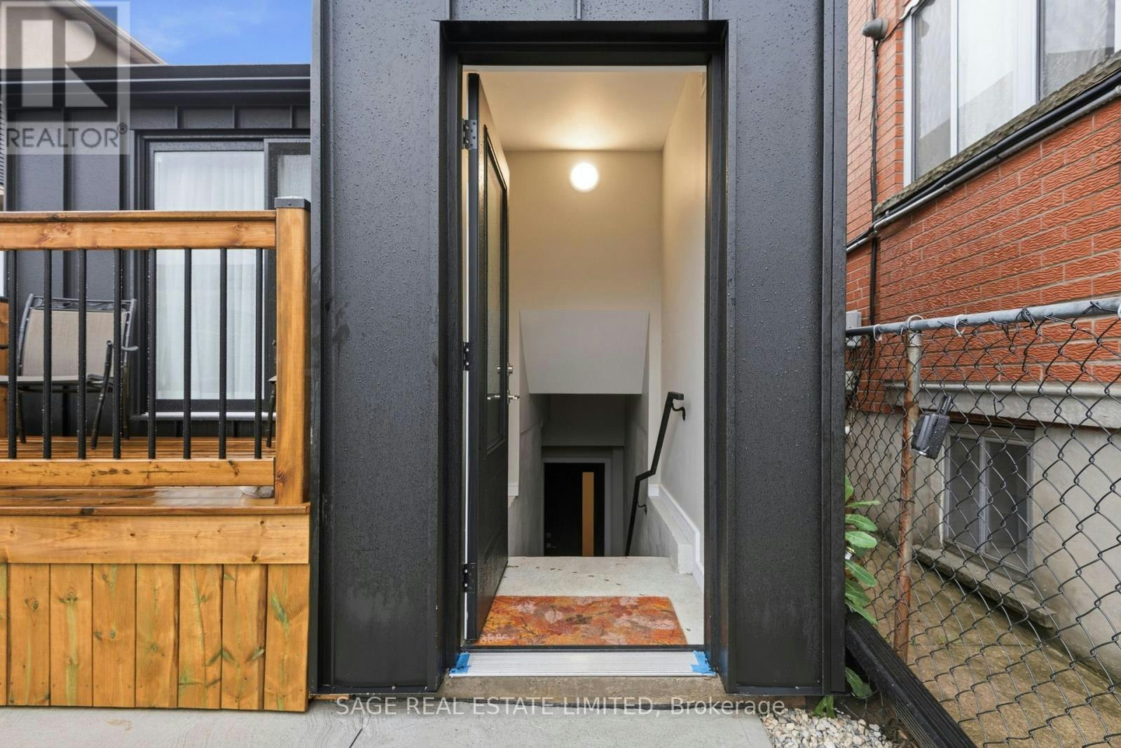 LOWER-106 Boon Avenue, Toronto, ON, M6E 3Z5 - 20