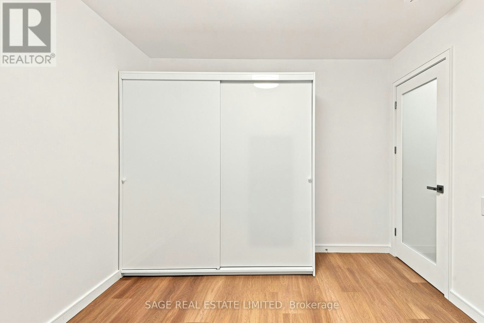 LOWER-106 Boon Avenue, Toronto, ON, M6E 3Z5 - 14