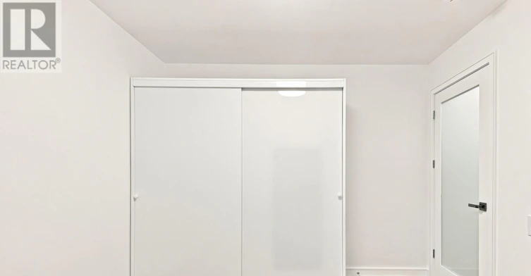 LOWER-106 Boon Avenue, Toronto, ON, M6E 3Z5 - 14