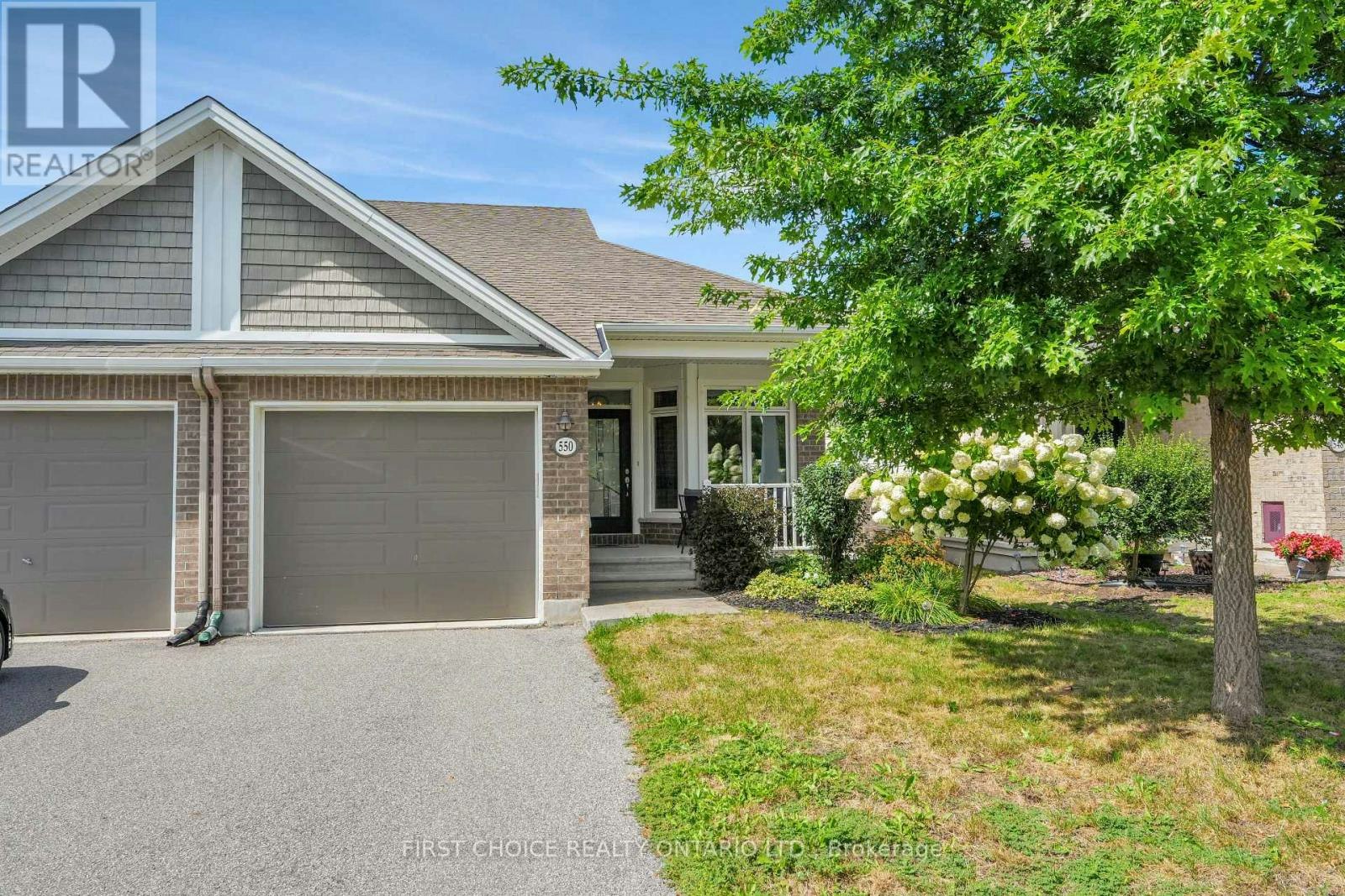 550 Silverbell Crescent, Ottawa, ON, K1T 0P1