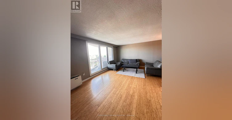 907-1025 Richmond Road, Ottawa, ON, K2B 8G8 - 17