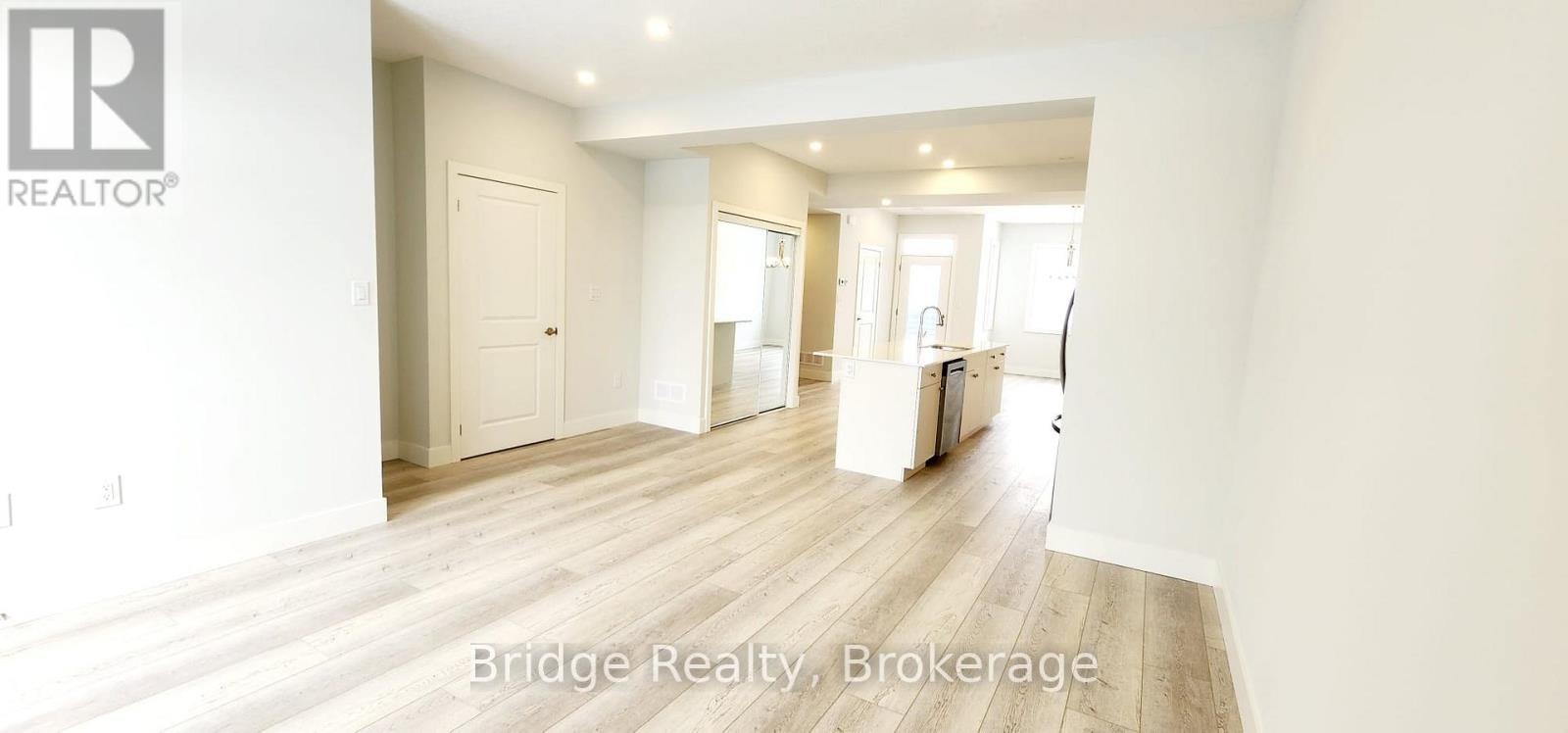 11-990 Deveron Crescent, London, ON, N5Z 5A4 - 13