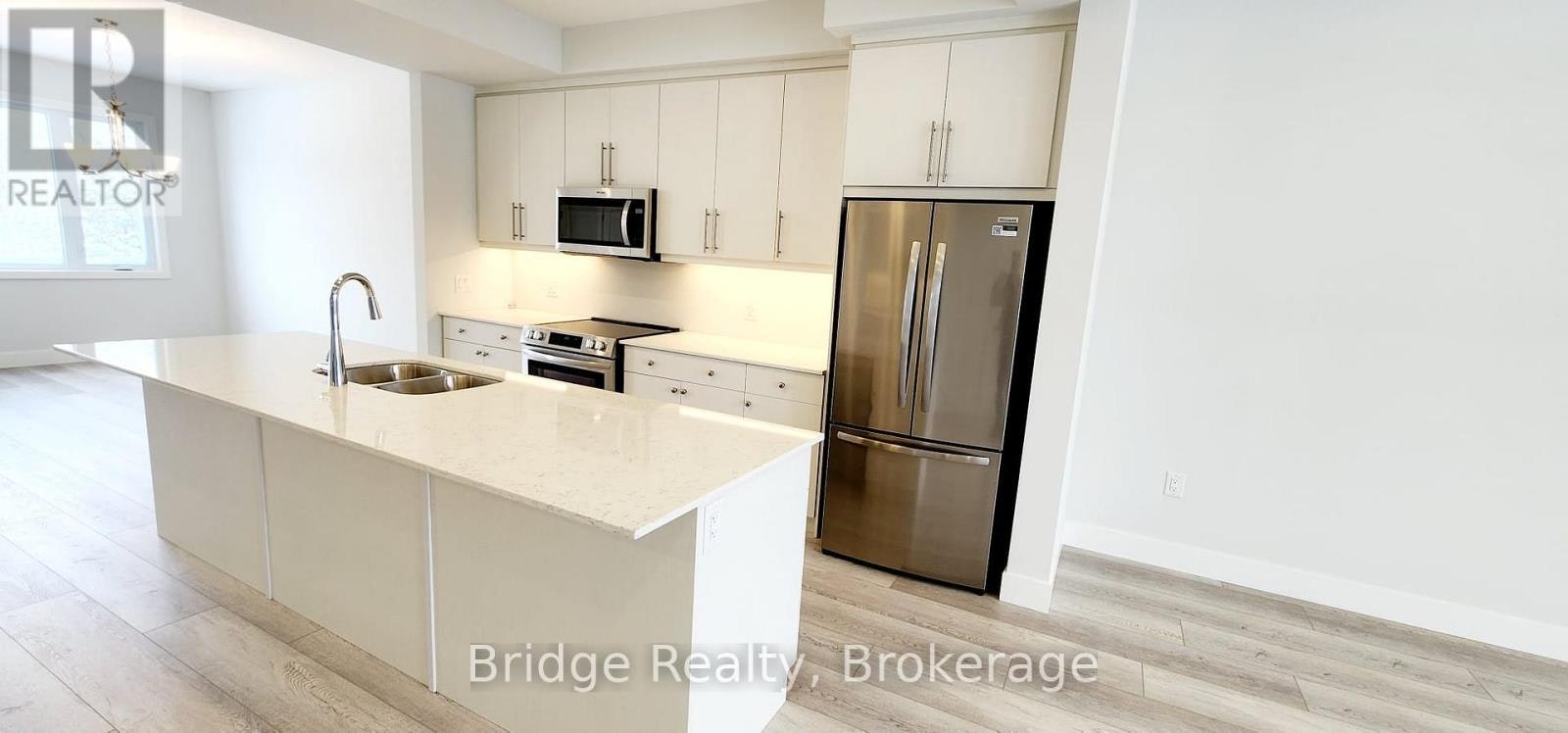 11-990 Deveron Crescent, London, ON, N5Z 5A4 - 8
