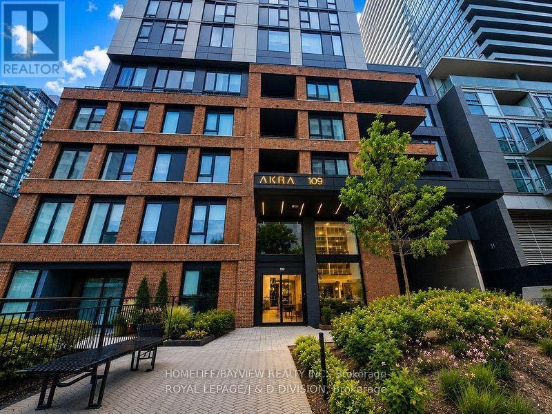1504-109 Erskine Avenue, Toronto, ON, M4P 0G8