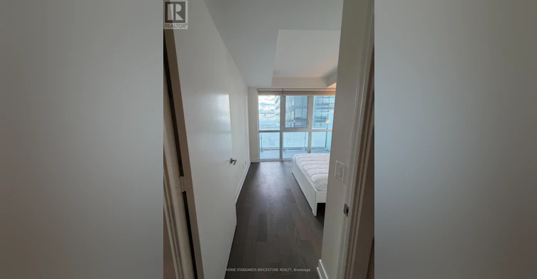 3912-7 Grenville Street, Toronto, ON, M4Y 0E9 - 44