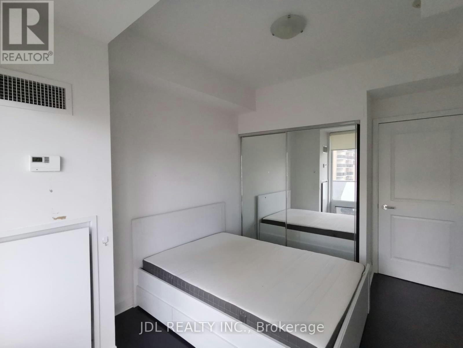 707-65 St Mary Street, Toronto, ON, M5S 0A6 - 10