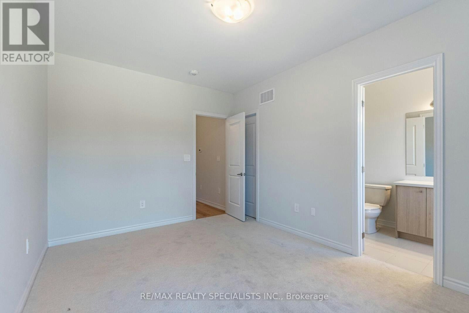 5966 Saigon Street, Mississauga, ON, L5V 2V9 - 16