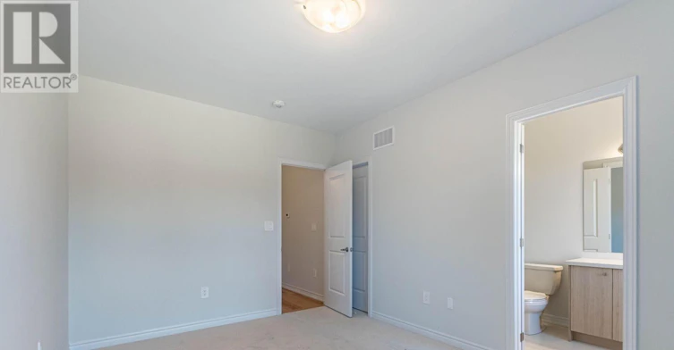 5966 Saigon Street, Mississauga, ON, L5V 2V9 - 16