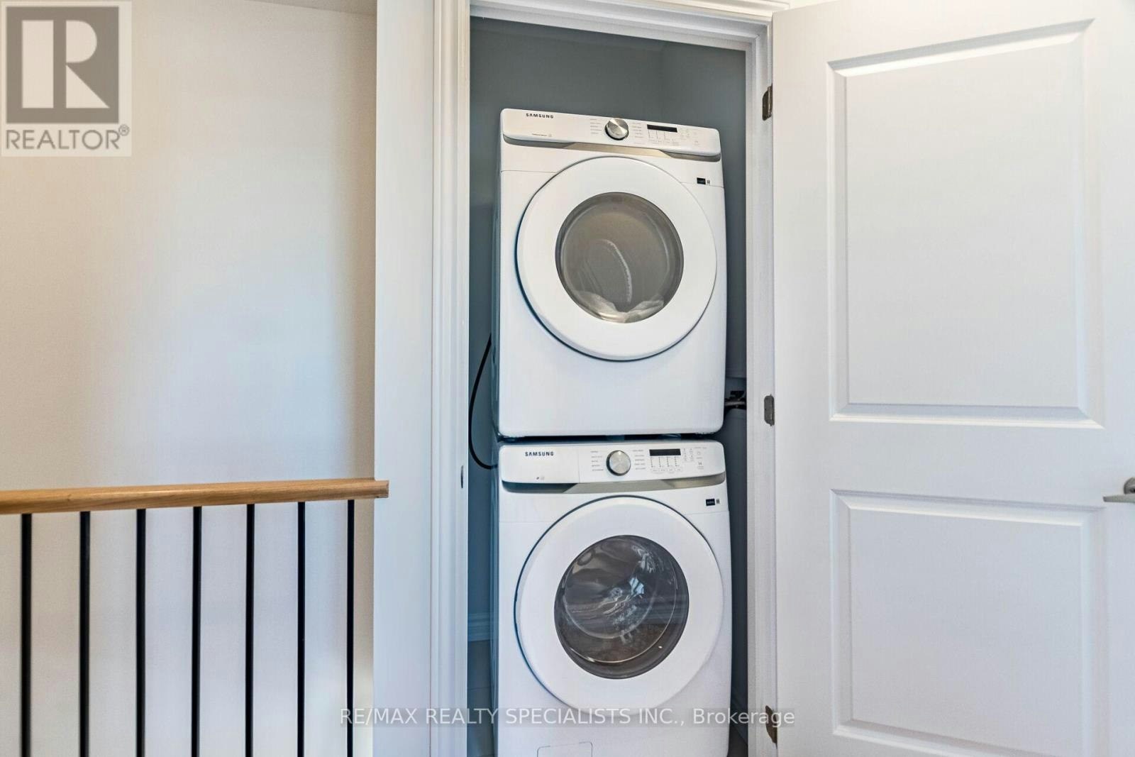 5966 Saigon Street, Mississauga, ON, L5V 2V9 - 21