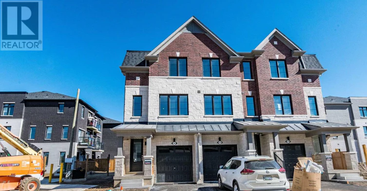 5966 Saigon Street, Mississauga, ON, L5V 2V9