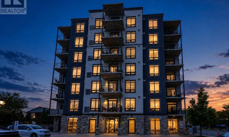 405-108 Second Street E