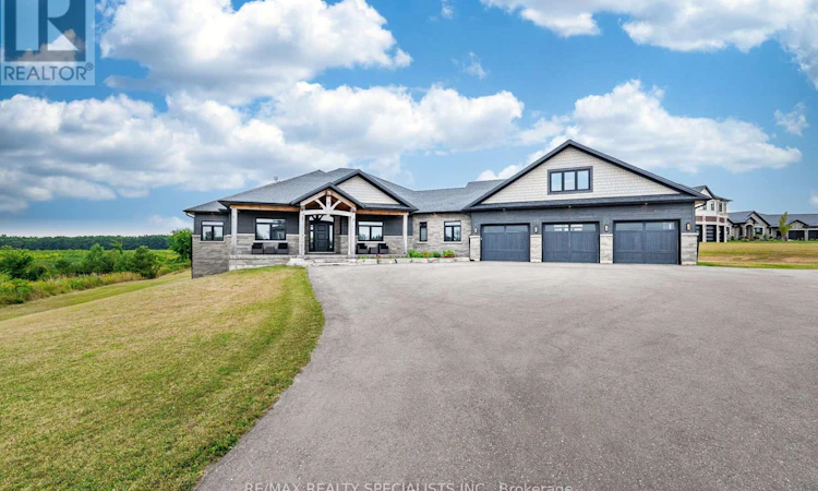 6 Rutledge Heights