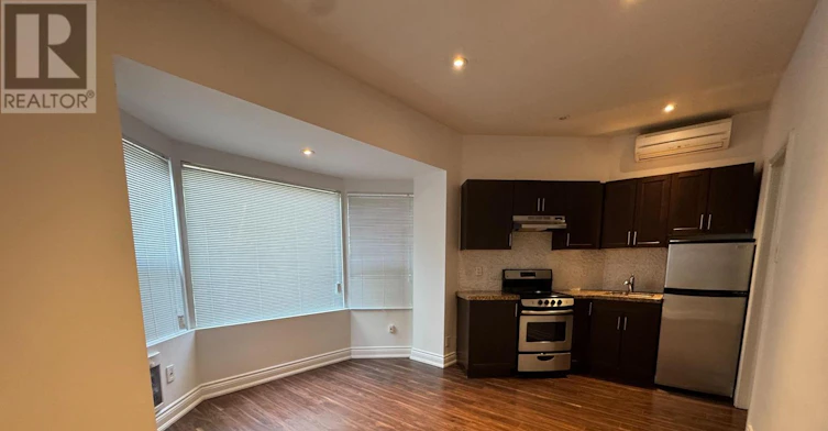 101-141 Admiral Road, Toronto, ON, M5R 2L7 - 3