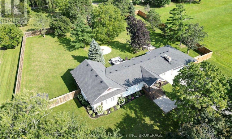 1581 Rice Road