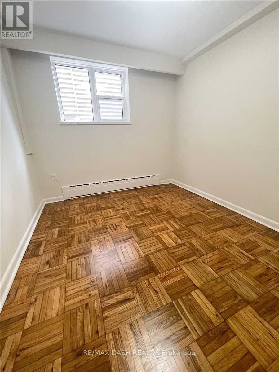 LOWER-79 Greensides Avenue, Toronto, ON, M6G 3P8 - 8