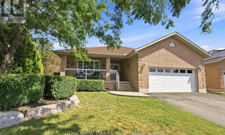 53 Eakins Court