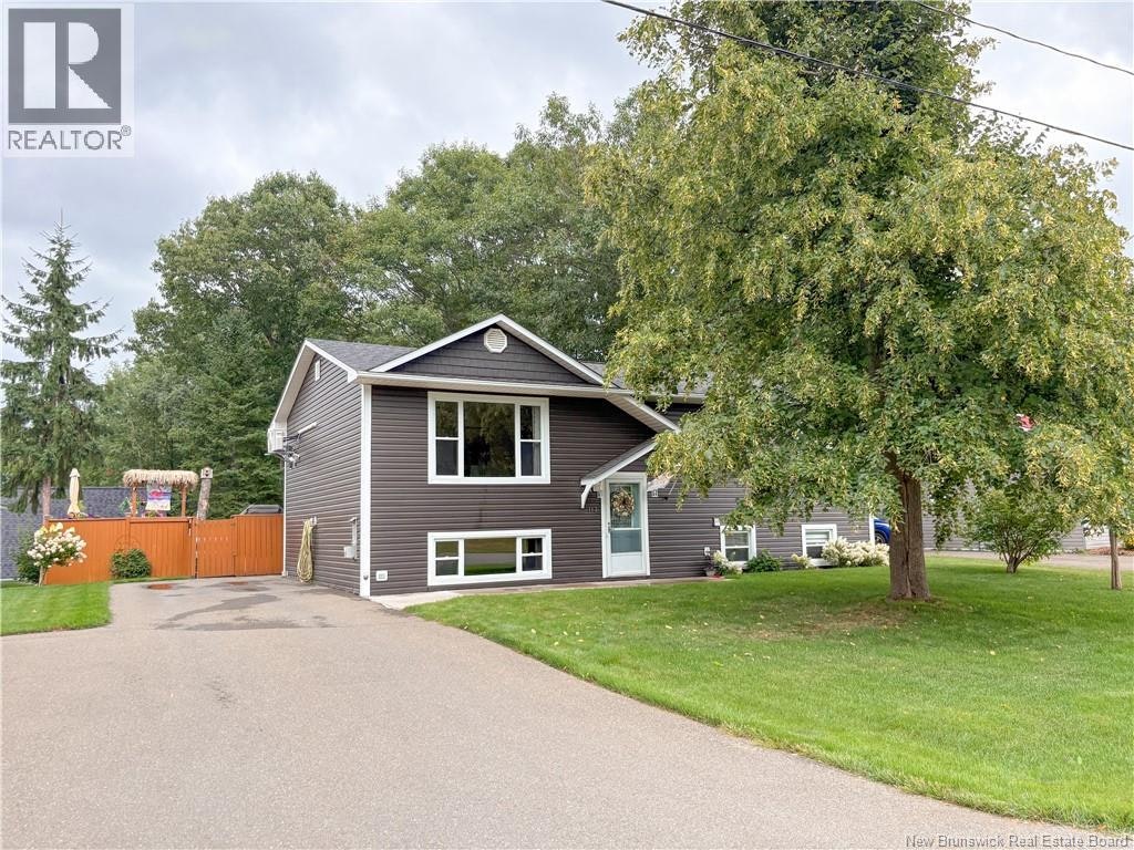 112 Creighton Street, Woodstock, NB, E7M 1N5