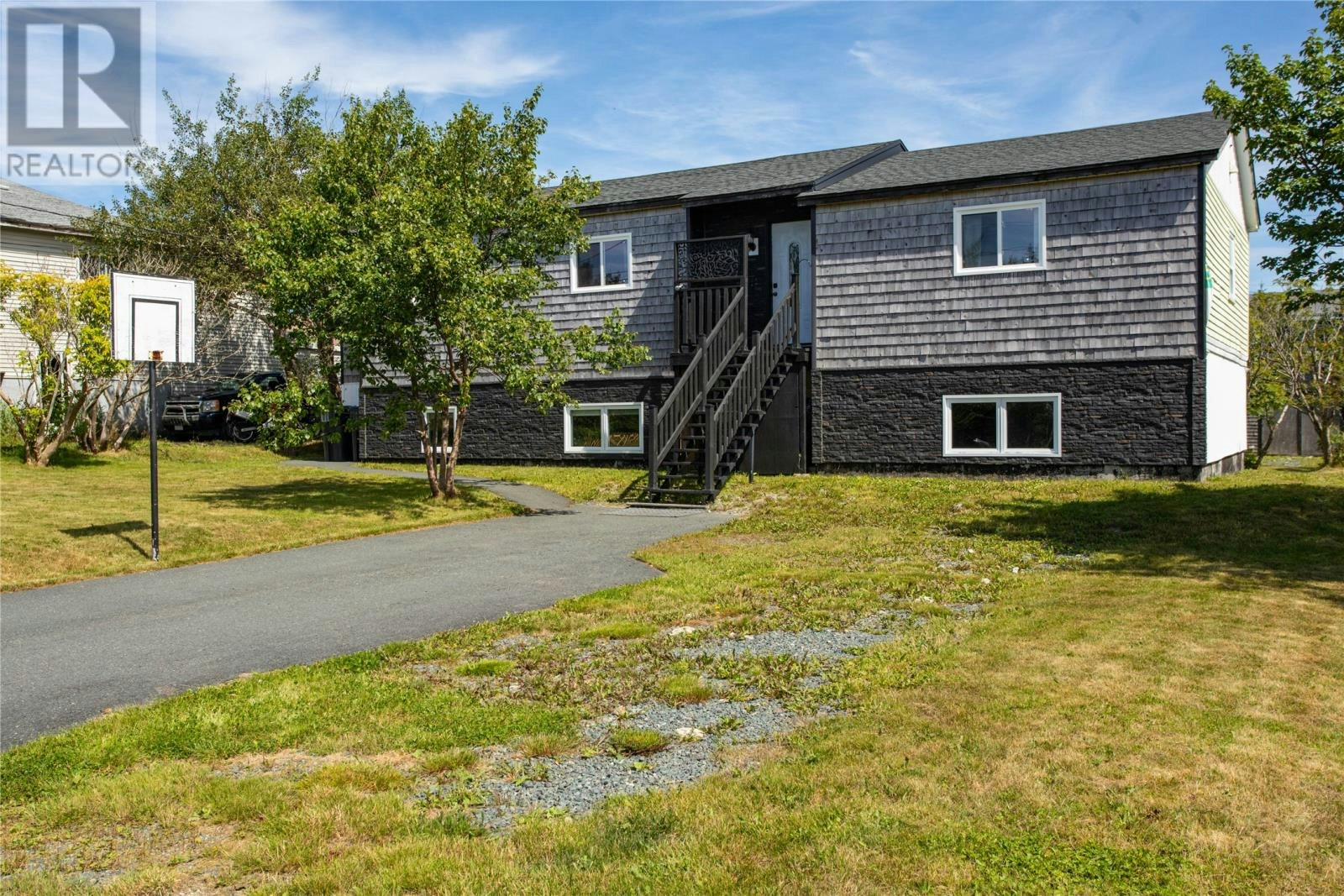 22 Irving Drive, Paradise, NL, A1L 1S1