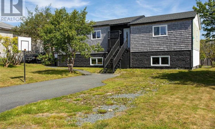 22 Irving Drive