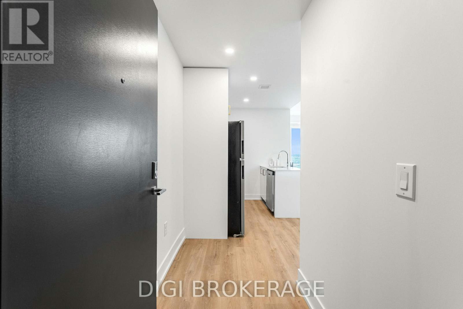 1610-2070 Scott Street, Ottawa, ON, K1Z 0C8 - 6